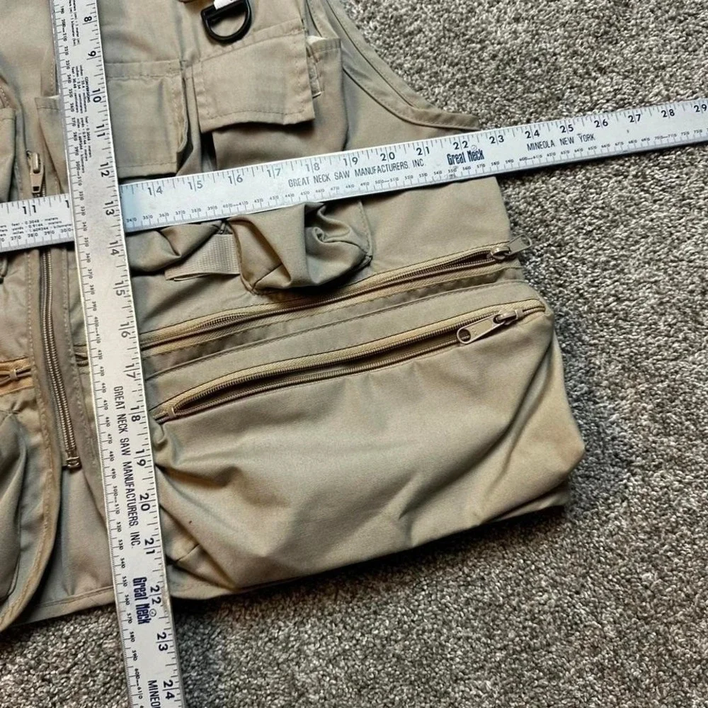 Vintage‎ Columbia Vest Medium Tan Fishing Hunting Multi Pocket Made USA 90s